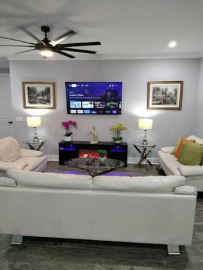 Villa White Rock in Tampa